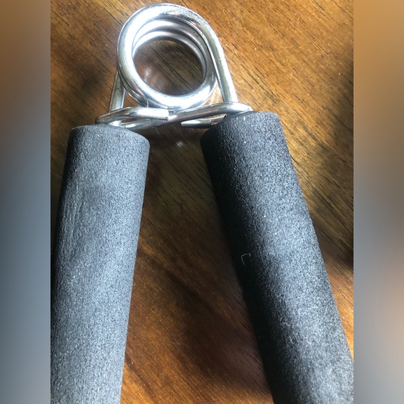 Athletic Works Hand Grips Set - Picture 3 of 3